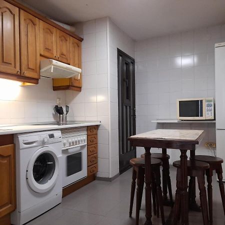 No Fiestas, 5 Dormitorios Solo Familias, Parejas O Trabajo Parking Publico Gratis A 300M Toledo Exterior photo